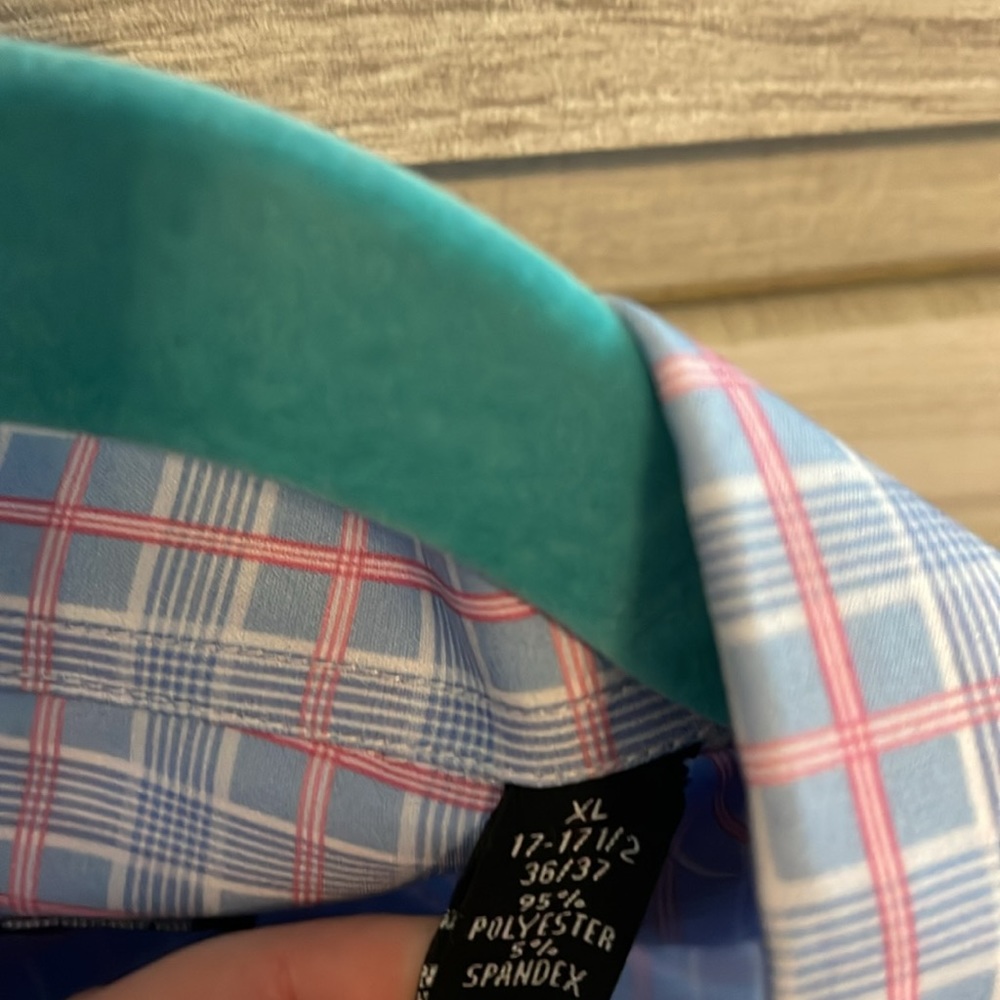 NWT COLLECTION Button down - Picture 4 of 5